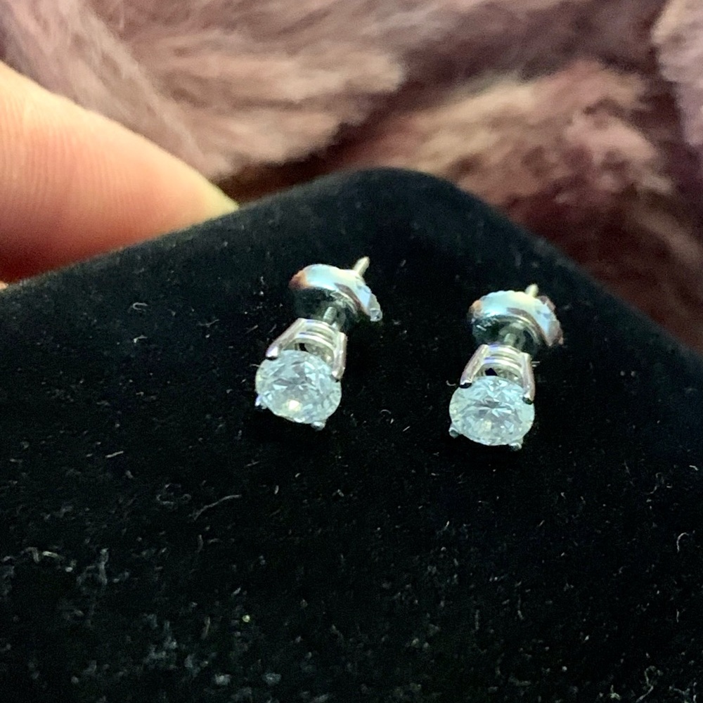 14k WG Round Brilliant Cut Natural Diamond Stud Earrings - Picture 4 of 10